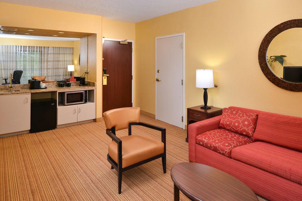 Courtyard By Marriott Rock Hill Hotel Buitenkant foto