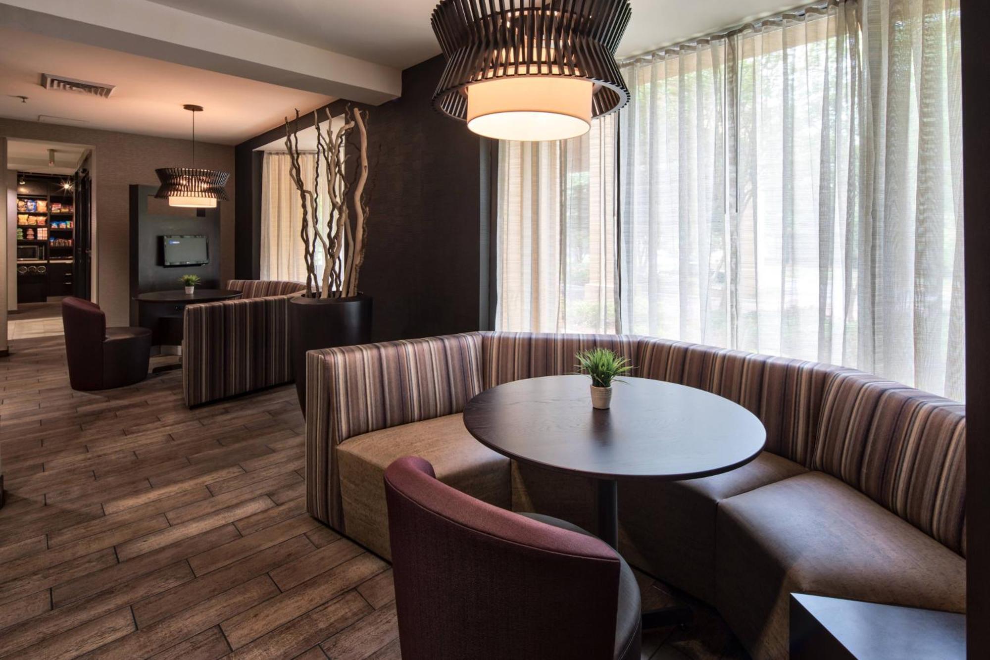Courtyard By Marriott Rock Hill Hotel Buitenkant foto