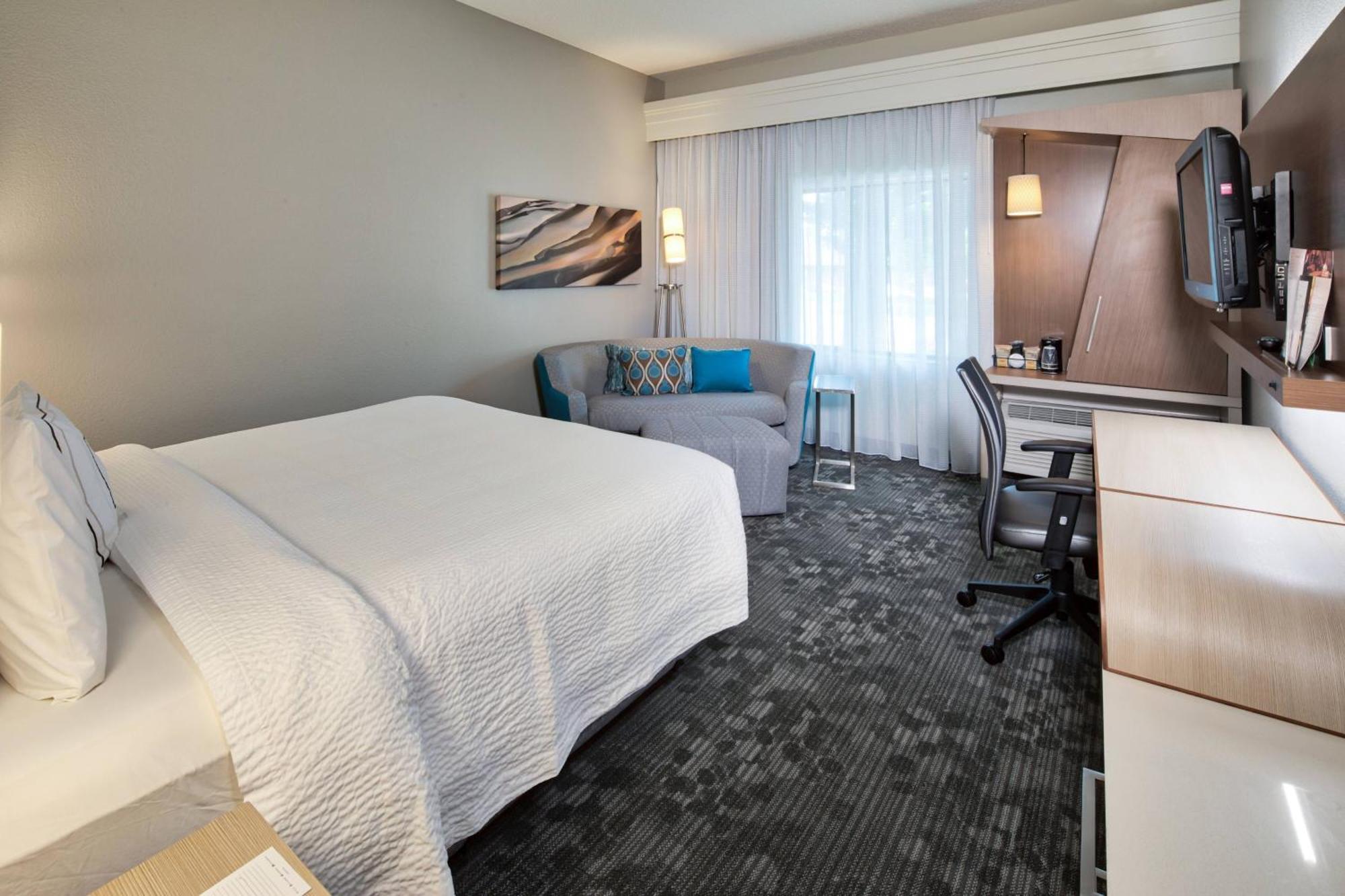 Courtyard By Marriott Rock Hill Hotel Buitenkant foto