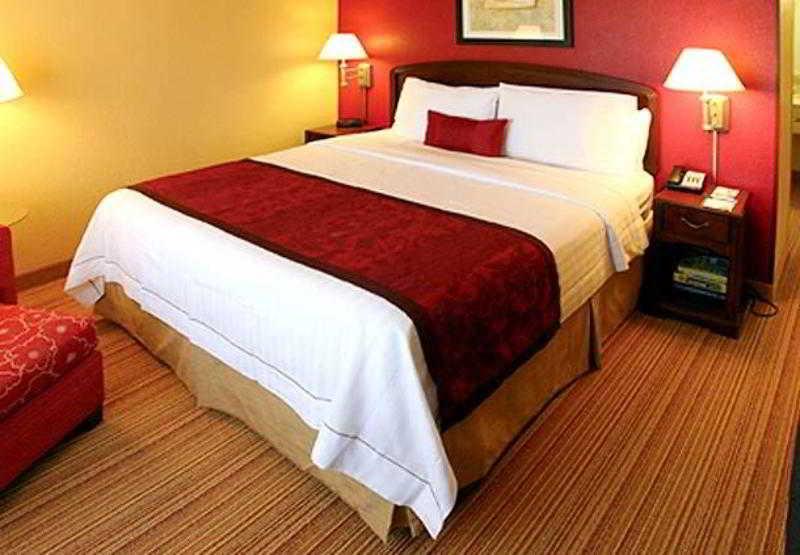 Courtyard By Marriott Rock Hill Hotel Kamer foto